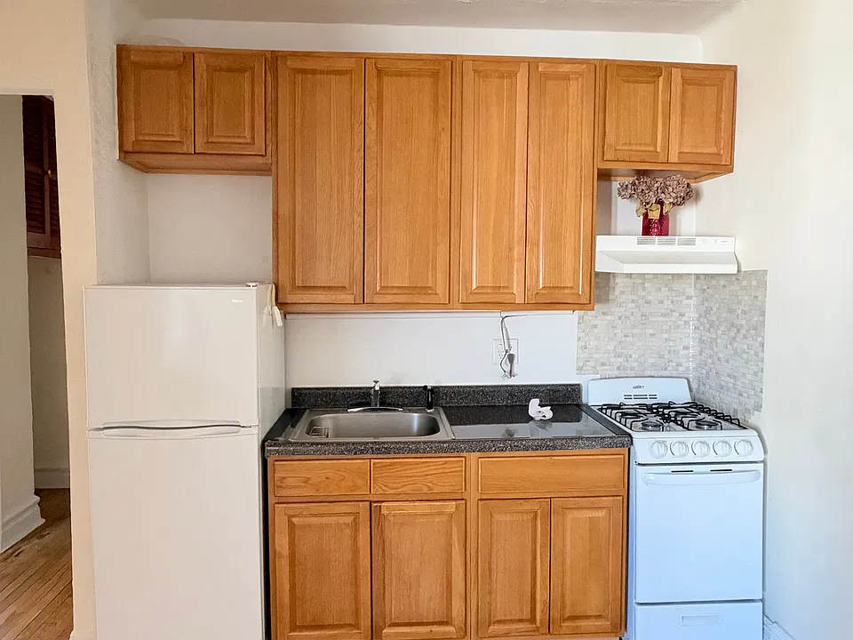 185 Marine Ave #5A