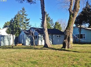 2920 Redwood St, Florence, OR 97439