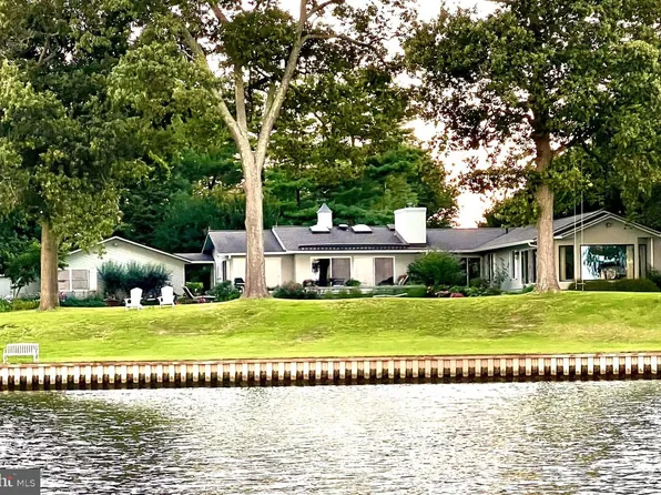 416 Cove Rd, Queenstown, MD 21658