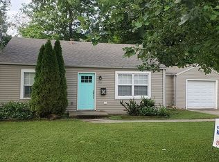 312 E Whiteside St, Springfield, MO 65807