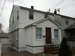 13306 118th St, South Ozone Park, NY 11420