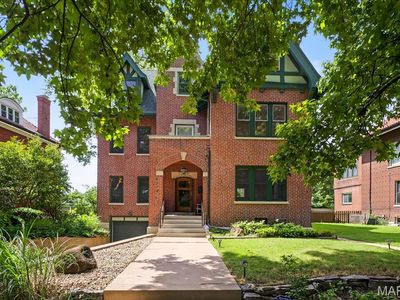 6214 Pershing Ave, Saint Louis, MO, 63130