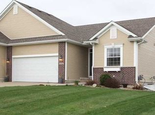 1755 Hunters Creek Way, Marion, IA 52302