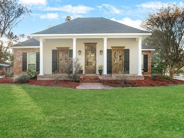 7622 Hickory Ridge Dr, Denham Springs, LA 70706