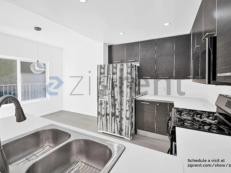 11733 Avon Way #101 — Photo 9
