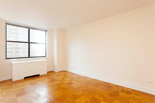 Rented by Mirador Real Estate | media 15