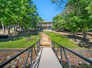 80 Buttercup Rd, Lake Ozark, MO 65049