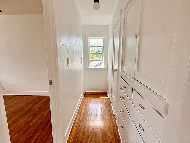 2471 W Ave 32 — Photo 48