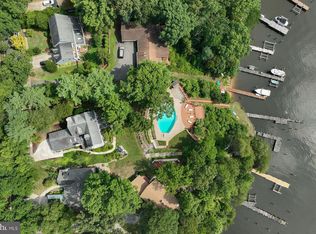 367 Broadview Ln, Annapolis, MD 21401