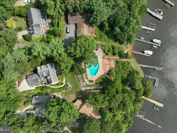 367 Broadview Ln, Annapolis, MD 21401