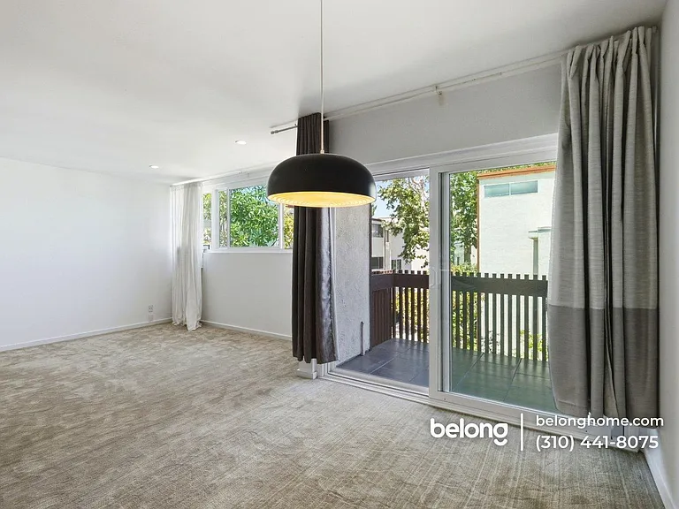 5950 Canterbury Dr #C312 — Photo 18