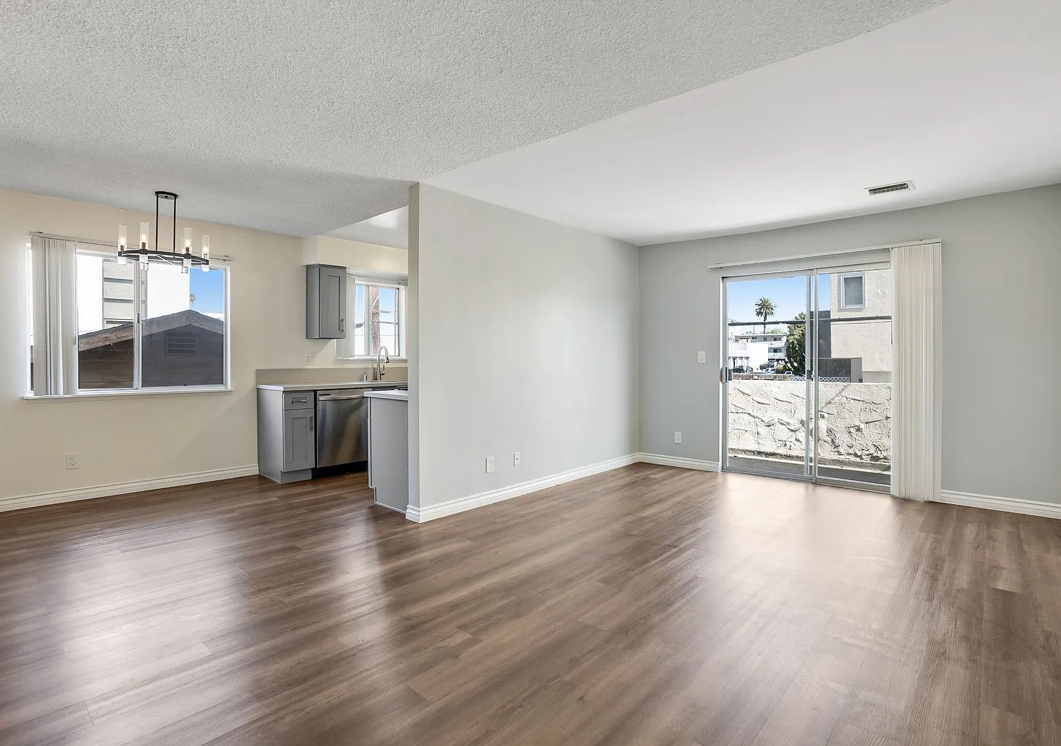 Casa Grande Apartments — Photo 4