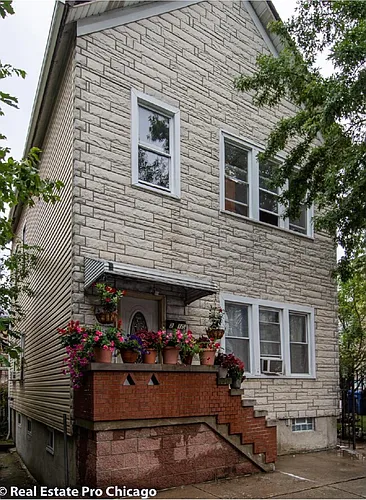 2315 N Washtenaw Ave #2 Photo 1 2315 N Washtenaw Ave #2 Photo 1