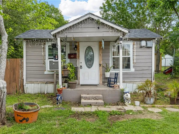 705 S 20th St, Temple, TX 76501