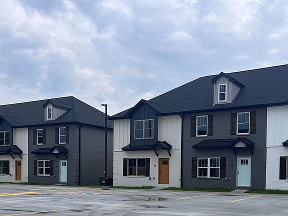 5th image of 885 E Baddour Pkwy #7