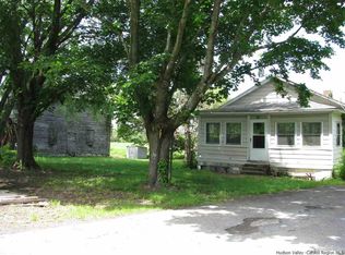 138 Costa Rd, Lloyd, NY 12528