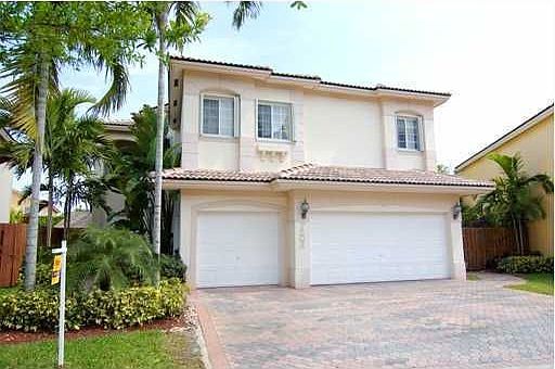 5th image of 7203 NW 108th Ct