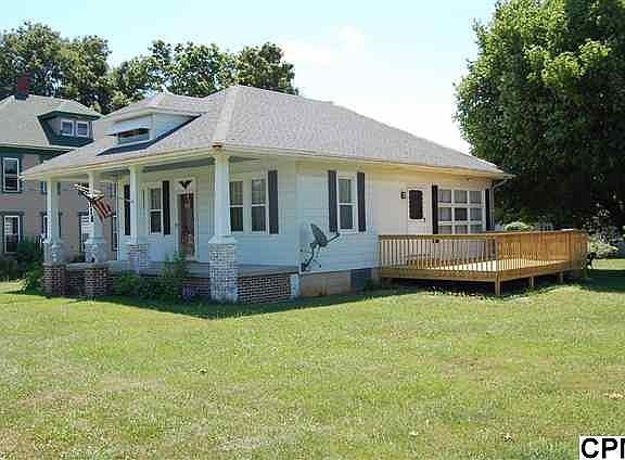 2nd image of 1118 Newville Rd