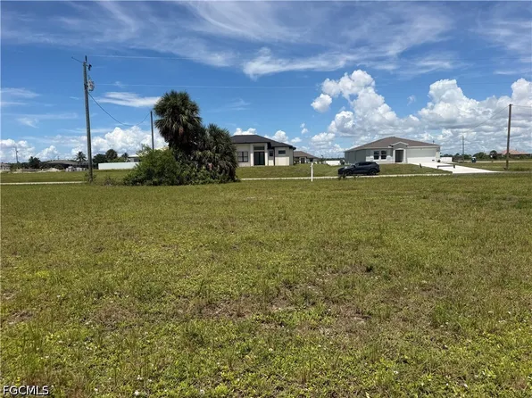 4012 NW 38th Ln, Cape Coral, FL 33993