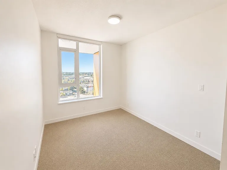 1471 Hunter St #1304 — Photo 6