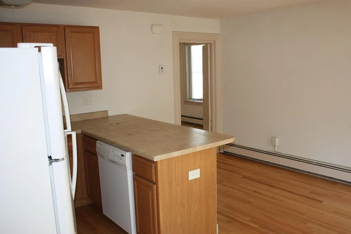 1 bed, $1,700 — Photo 4