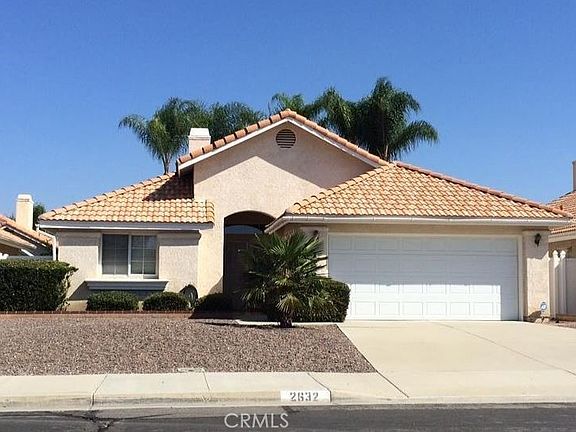 2nd image of 2632 Las Brisas Way