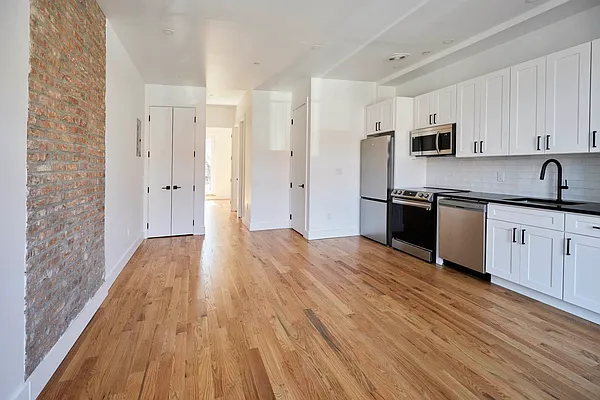 Rented by Spire Group | media 3