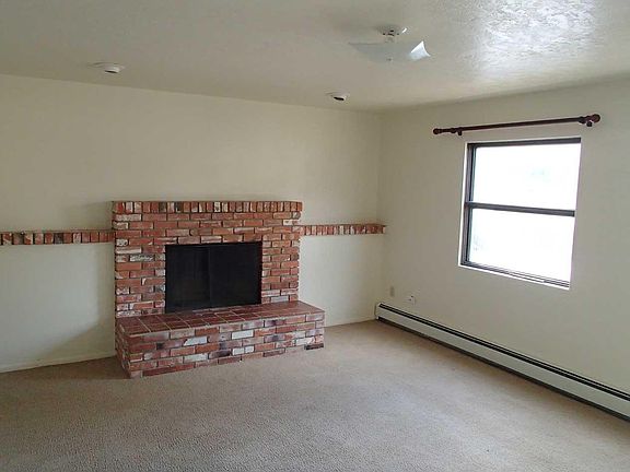 5th image of 1635 Sunflower Dr
