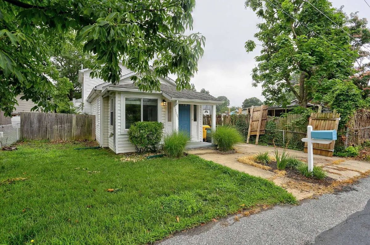 1651 Elkridge Dr in Edgewater, MD 21037 — Photo 3