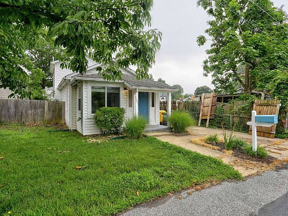3rd image of 1651 Elkridge Dr