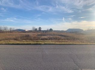 E 288th Ct, Grove, OK 74344