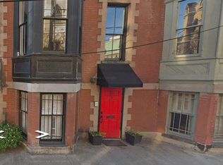 333 Whitaker St, Savannah, GA 31401