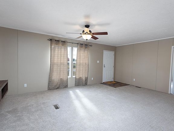 4th image of 1019 Southgate