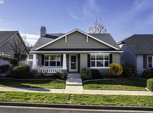 3350 Edgewater Dr, Medford, OR 97504