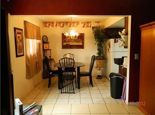 3rd image of 1828 S Craig Cir
