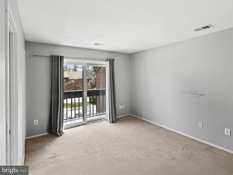 20042 Hob Hill Way — Photo 18