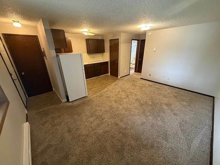 Eagles Landing Apartments — Photo 35