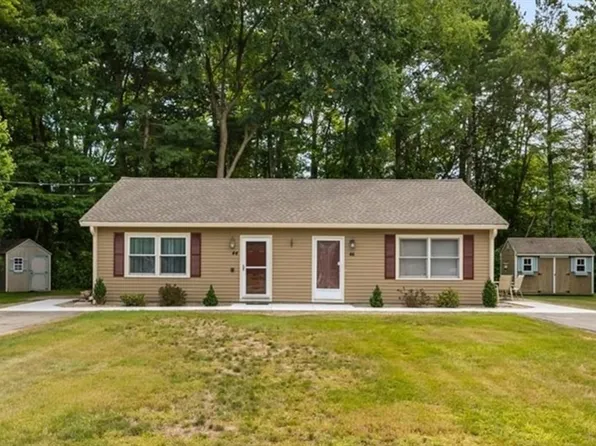 44 Old Forge Rd, Bridgewater, MA 02324