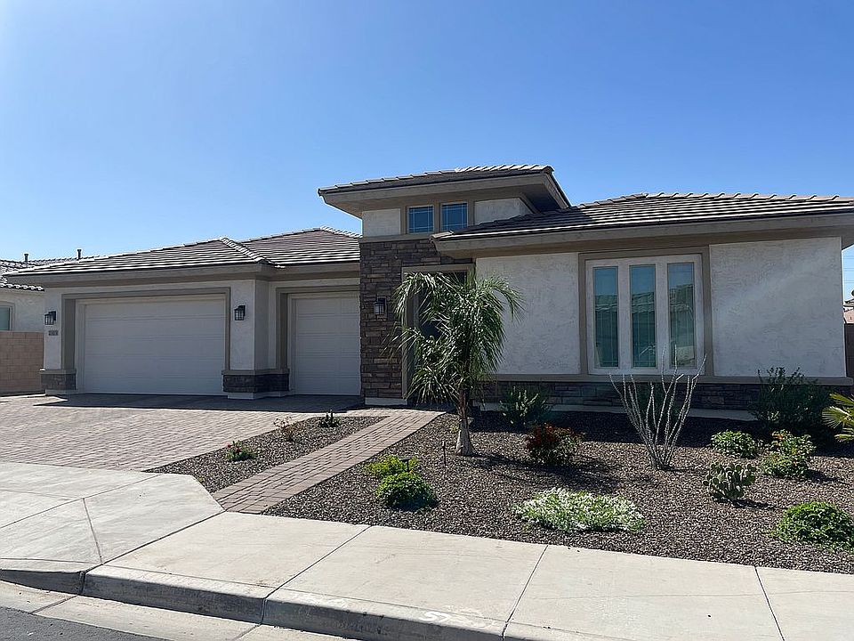 1st image of 2513 E Clark Dr