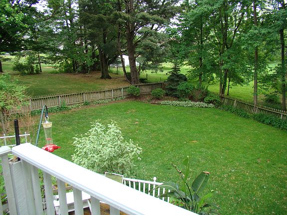 4th image of 4458 Cloverleaf Dr SE
