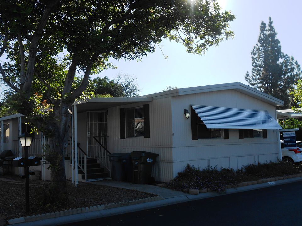 1st image of 2700 E Valley Pkwy Space 39