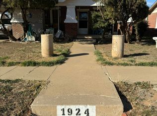 1924 14th St, Lubbock, TX 79401