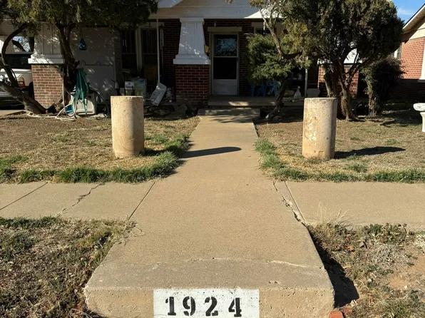 1924 14th St, Lubbock, TX 79401