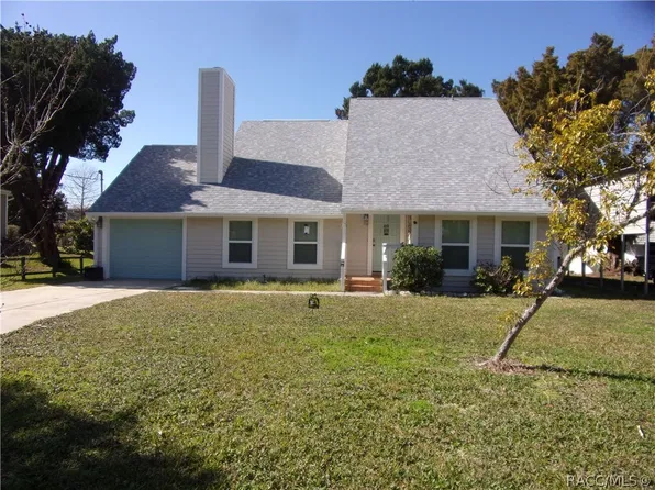 2574 N Regatta Point, Crystal River, FL 34429