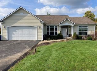 144 Shaker Hts, Camillus, NY 13031