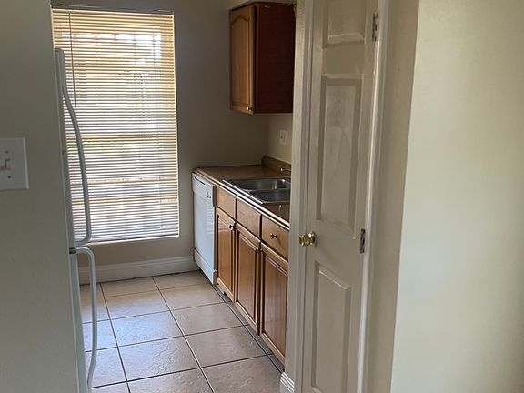 3rd image of 10900 Roger Dr #A