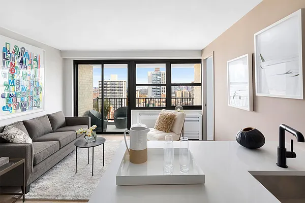 Sold by Compass | media 2