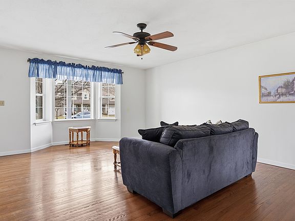 4th image of 25 Independence Drive