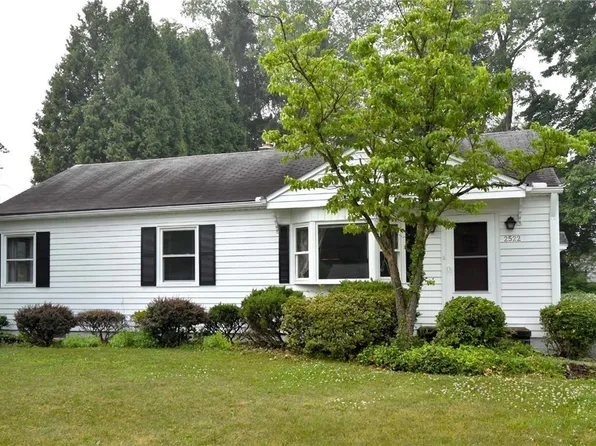 2522 Carson Rd, Akron, OH 44333