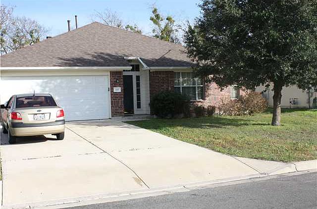 1st image of 120 Edison Dr